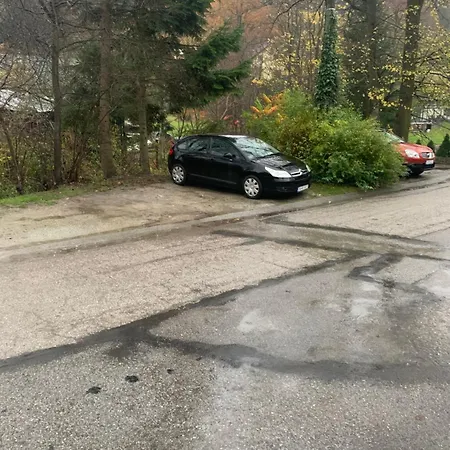 U Nas Πανσιόν 3*