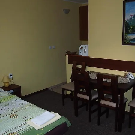 Πανσιόν U Nas 3*